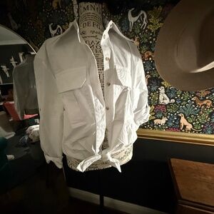 Tie front button down blouse (NWT)